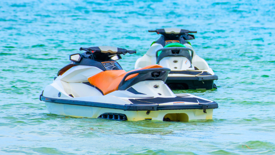 2 Jet Skis (2 Hours)